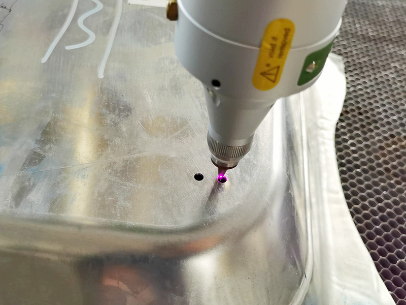 Small circle cutting