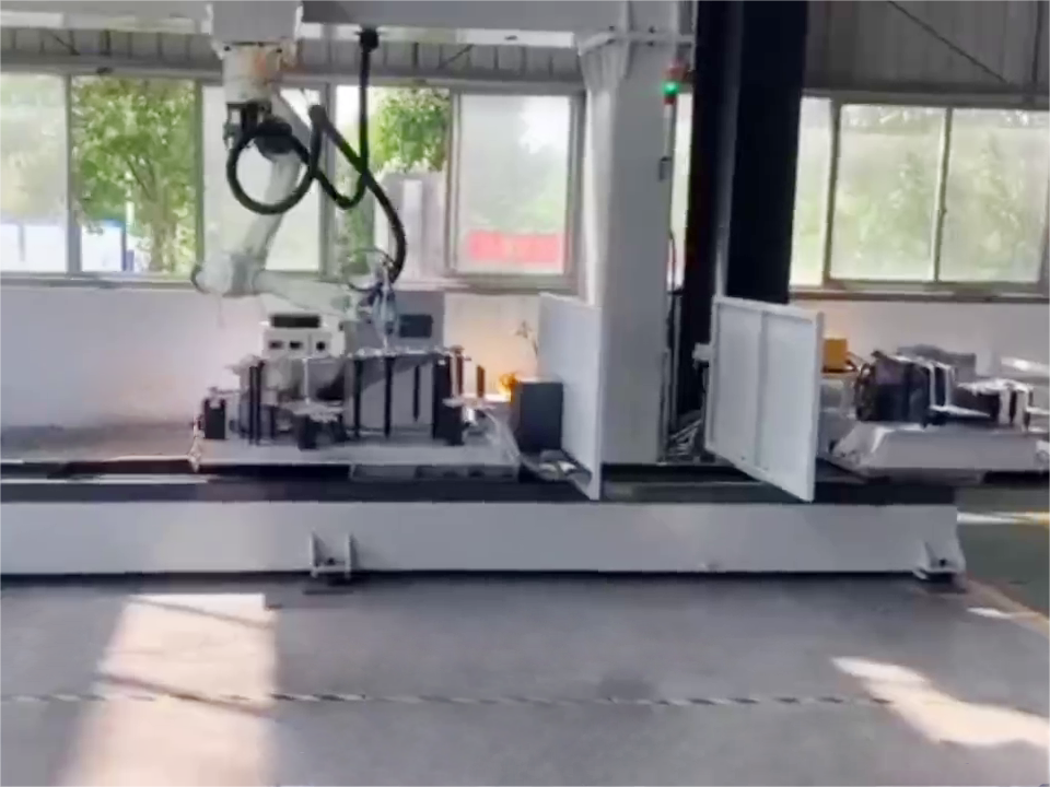 Robot 3D laser cutting workstation